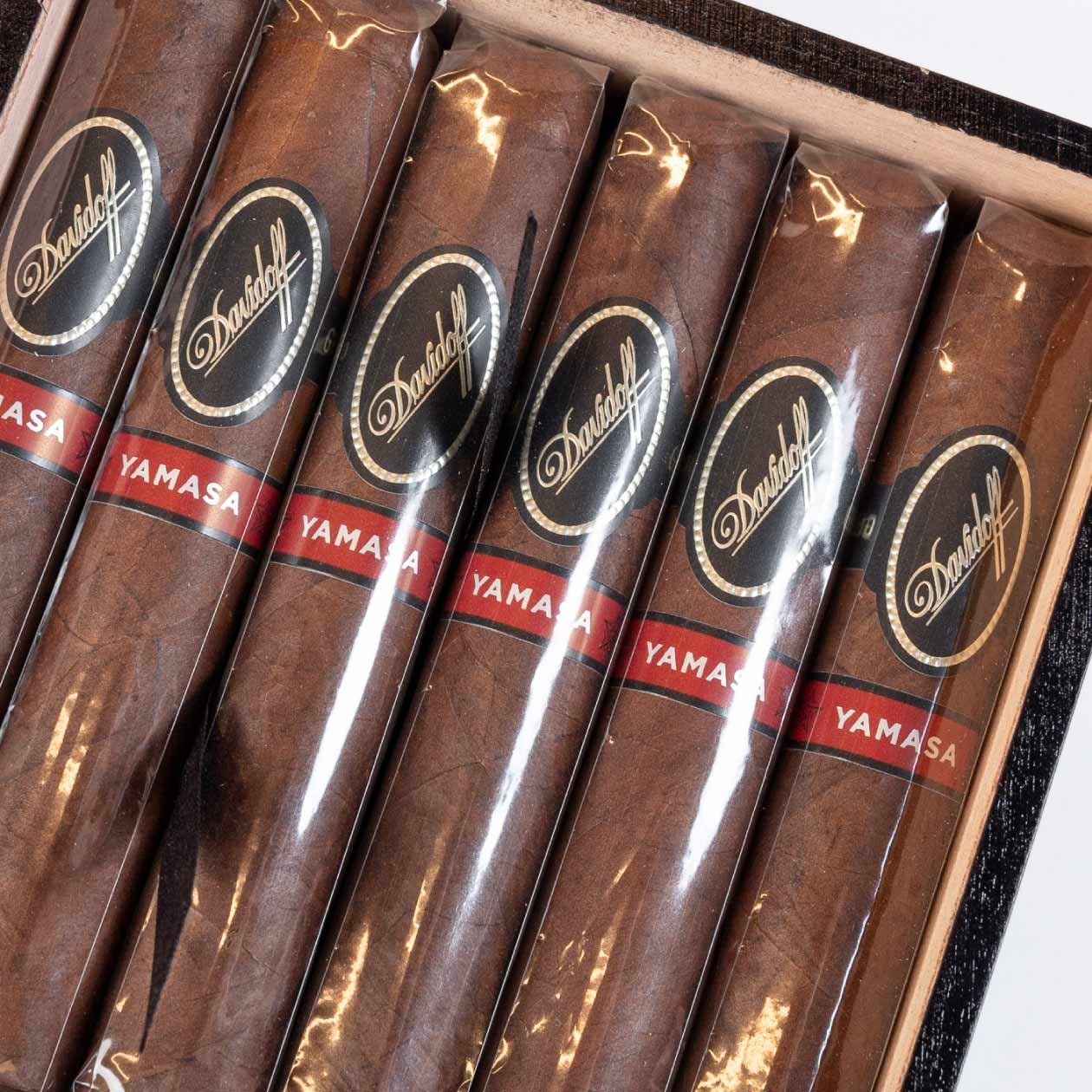 Davidoff Yamasa Robusto (12) - Image 2